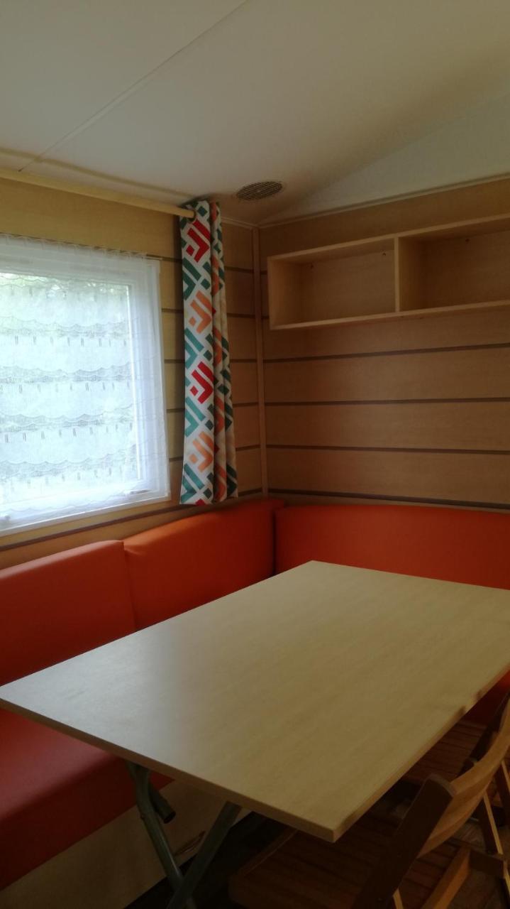 Camping Chantecler Bagnères-de-Luchon Eksteriør billede